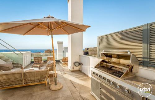 Benalmádena Apartamento | Penthouse Diamond - Private Pool, Terrace, Sea View, Gym & BBQ
