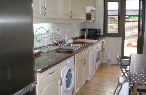 Centro de Oviedo Apartamento | ÁTICO EN EL CENTRO DE OVIEDO CON PLAZA DE GARAJE Y WIFI GRATIS