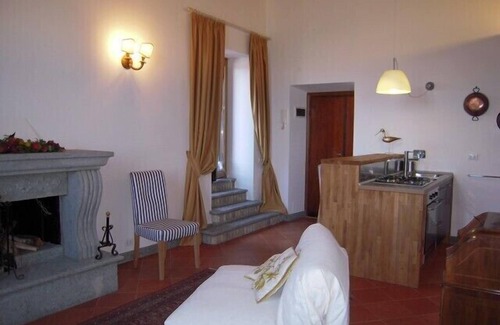 Ariccia Apartamento | Ático en el centro de Ariccia, cerca de Roma, con una terraza panorámica