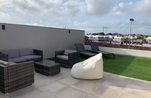 Santiago de la Ribera Apartamento | Penthouse Las 2 Salchichas