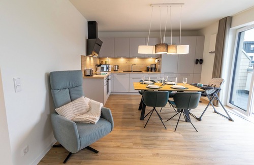 Tossens Apartamento | Penthouse Lotta - view of the greenery. Stylish. Family-friendly. Quiet.