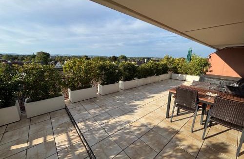Bad Salzuflen Apartamento | Penthouse mit Whirlpool, Traumblick und großer Dachterrasse