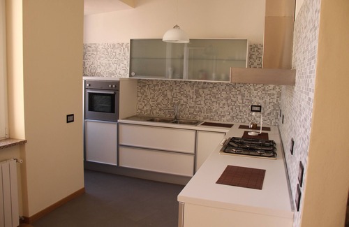 Loano Apartamento | Penthouse de dos niveles a 20 metros del mar, en el centro de Loano