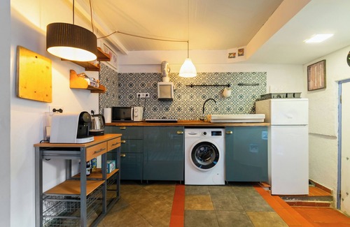 Sant Adria de Besos Apartamento | 5-123 studio with Private Terrace