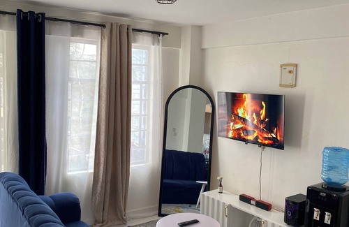 Kasarani Cama Y Desayuno | Penthouse studio in Nairobi