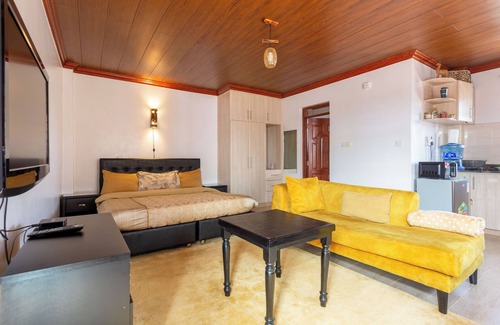 Ngara West Apartamento | Penthouse Studio with King bed