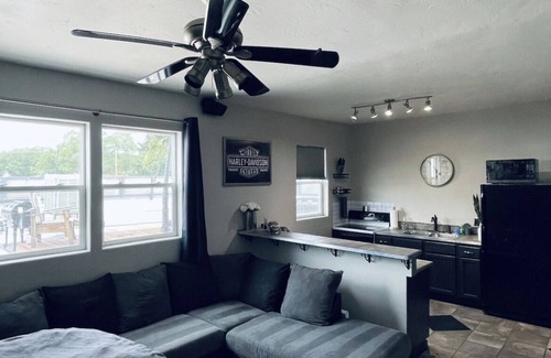 Cortez Apartamento | Penthouse Suite With Roof Top Patio!