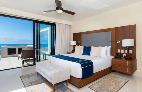Santa Rosa Complejo | Penthouse Three Bedroom Oceanfront Suite at luxury resort Villa la Valencia