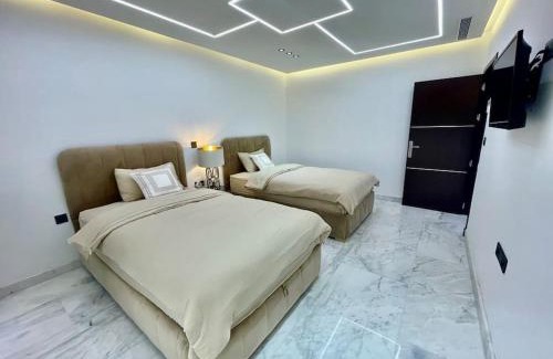 Malabata Apartamento | Penthouse Ultra Modern - Jacuzzi, Terrace & BBQ