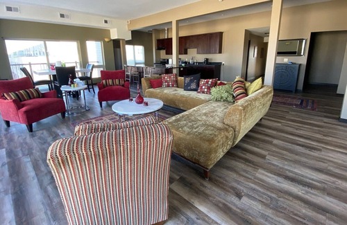 Whittier Apartamento | Penthouse with a Downtown Minneapolis View