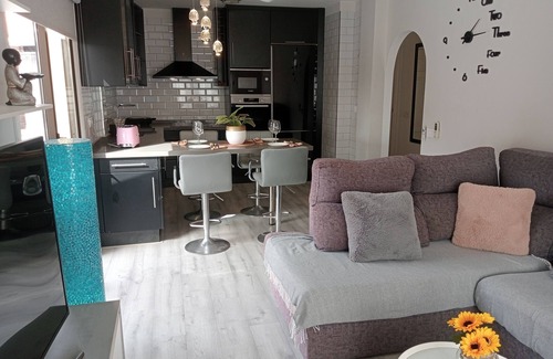 El Medano Apartamento | Ático con hermosas vistas y jacuzzi en EL Medano (Apto Mascotas)