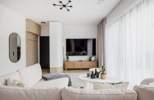 Nepszinhaz negyed Apartamento | Penthouse with City View and Parking for Two