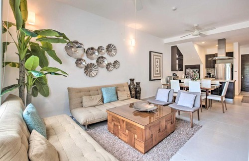 Akumal Apartamento | Penthouse with Infinity Pool and Golf Course in Akumal