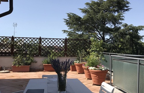 Camilluccia Apartamento | Penthouse with large panoramic terrace