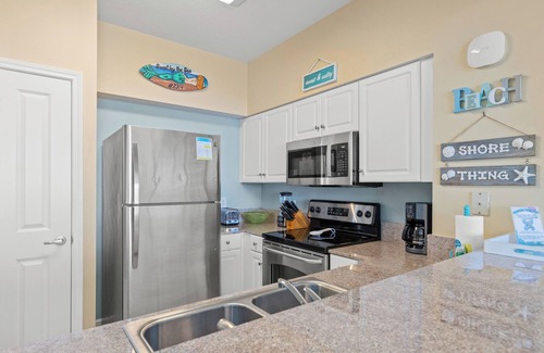 Long Beach Condominio | Penthouse With Beautiful Beach Views! 1 Bedroom, 2 Bathroom Penthouse!