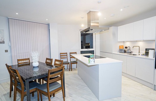 Slough Hotel | Penthouses in Slough