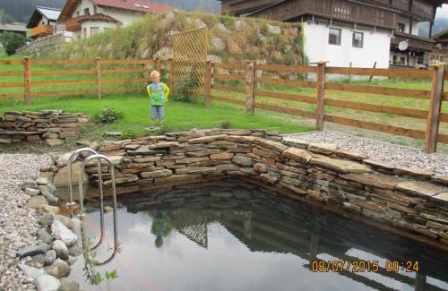 Lahntal Casa | Penthousewohnung mit Garten Sauna Pool