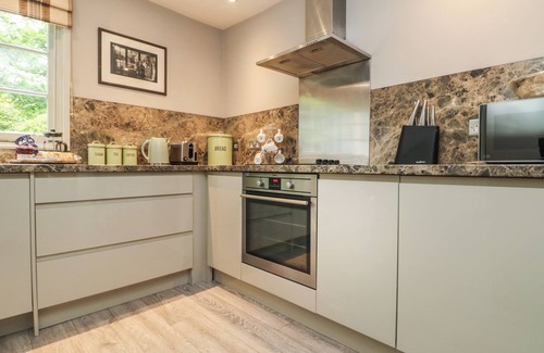Falmouth Cabaña | Penwarne Lodge