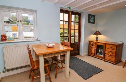 Aberystwyth Casa | Penybont Apartment