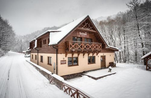 Banska Bystrica District Casa | Penzion Hastrman
