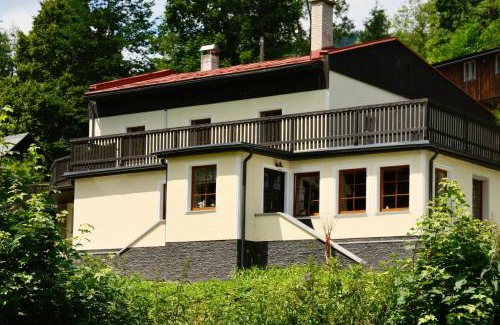 Paseky nad Jizerou Cama Y Desayuno | Penzion Mája - polski pensjonat w czeskich Karkonoszach