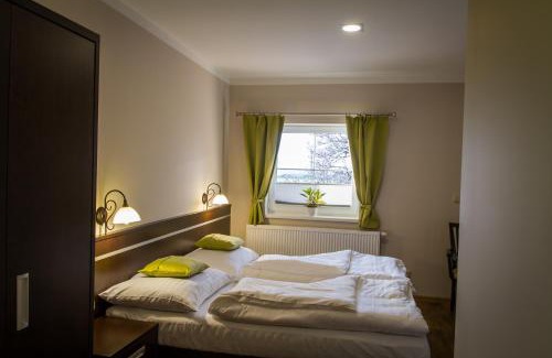 Mikulovice Casa | Penzion Na Netřebě