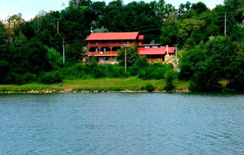 Buchlovice Casa | Penzion Na přehradě