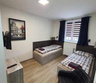 Klasterec nad Ohri Casa | Penzion TOŠA