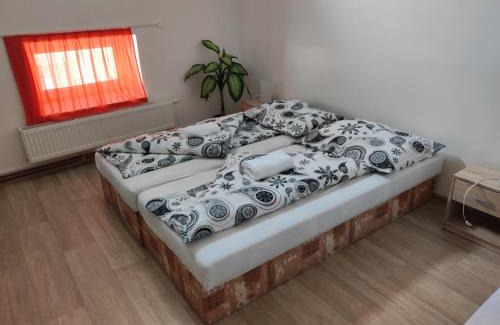 Znojmo Casa | Penzion U Hradeb