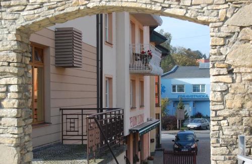 Novy Jicin Casa | Penzion U Zvonu