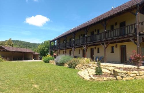 Sedlec Casa | Penzion Ve Vinohradě