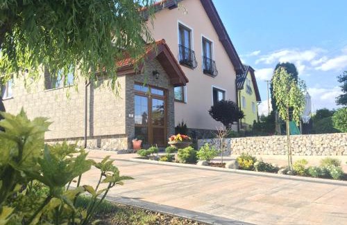 Vrbov Casa | Penzion Werbew