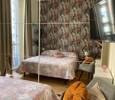 Turro Apartamento | Peony House - 10 min Duomo