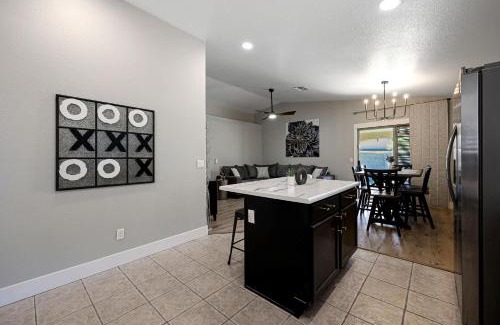 Summersett Village Casa | Peoria Paradise Pool Sports Complex family friendly