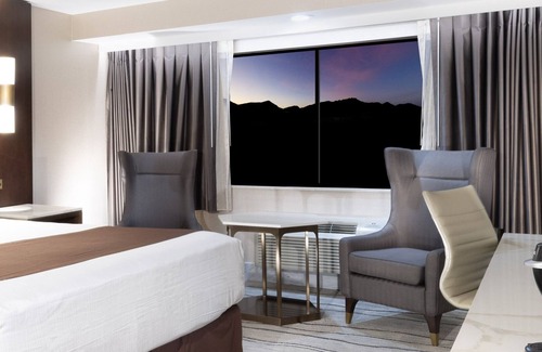 West Wendover Complejo | Peppermill Hotel Casino in W Wendover, Nevada