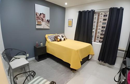 Embare Apartamento | Pequeno Paraíso: Kitnet Aconchegante em Santos