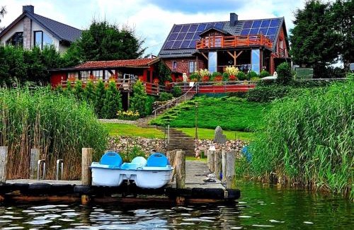 Siemiany Apartamento | Perła Jezioraka Siemiany - Całoroczny 100m Apartament z linią brzegową, banią z jacuzzi i pomostem