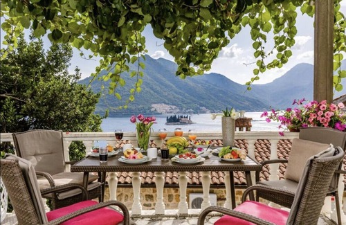 Perast Casa | Perast Venetian Jewel - Casa con impresionantes vistas y estacionamiento privado