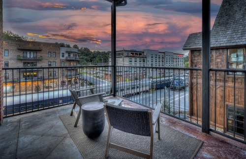 Blue Ridge Cabina | Perch 2 by Escape to Blue Ridge