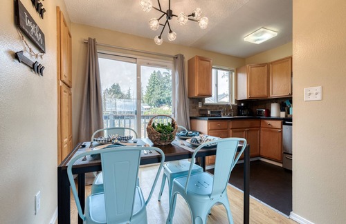 Highline Apartamento | Perch - Cascade Vue 52 BY Betterstay: 2BR | SeaTac | Southcenter