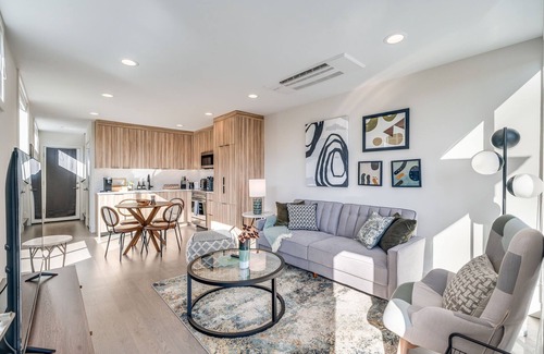 Fremont Casa | Perch - Dayton Dream: Cozy and Modern Home | Parking and City View