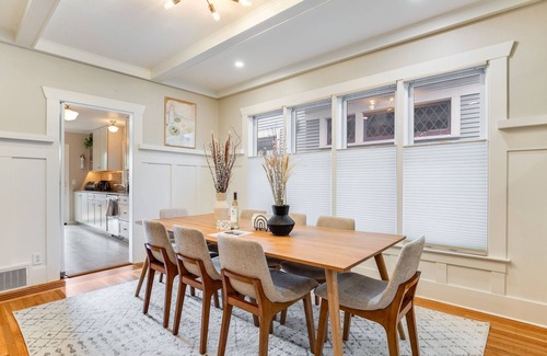 East Queen Anne Casa | Perch - Explore the heart of Queen Anne! A serene home just a short stroll from a lively district!