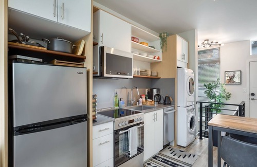 North Delridge Casa | Perch - Pigeon Point Hideaway: Beautiful West Seattle 2BR Home