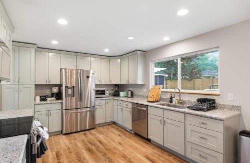 Grass Lawn Casa | Perch - Strattonwood Stay