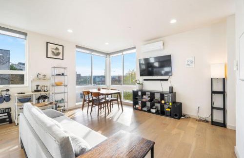 Fremont Casa | Perch - The Canal 9A