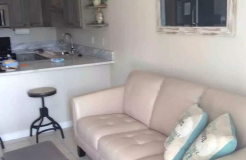 Parasol Condominio | Perdido Key Florida. Grand Caribbean East 2 BR 2BA
