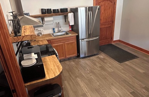 Gardiner Apartamento | Peregrine Nest- Spacious apartment close to Yellowstone, tons of wildlife
