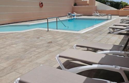 Los Gigantes Apartamento | Perfect Getaway in Los Gigantes, Shared Pool-WiFi
