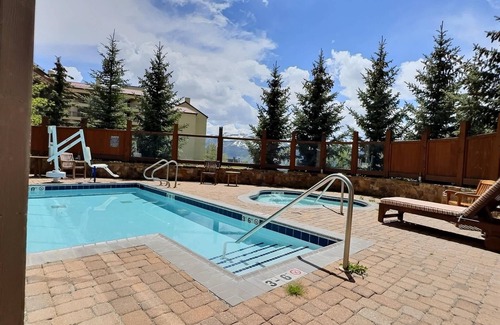 Crested Butte Condominio | Perfect 1 Bedroom, Spectacular view of Crested Butte Mountain, Amazing location