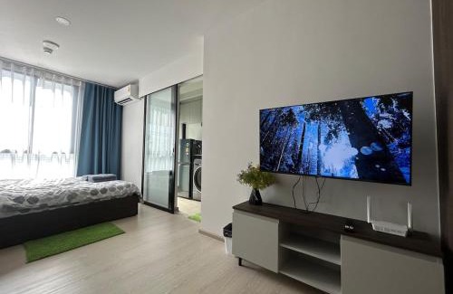 Rangsit Apartamento | Perfect 1BR at Khukot BTS Station by Orn